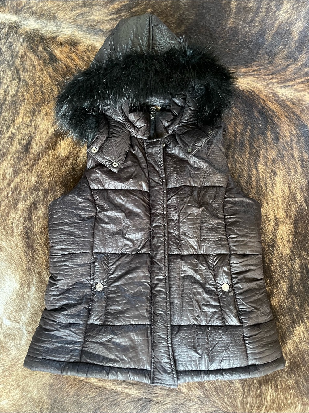 Women's Michael Kors Black Quilted Hooded Puffer Vest with Faux Fur Trim